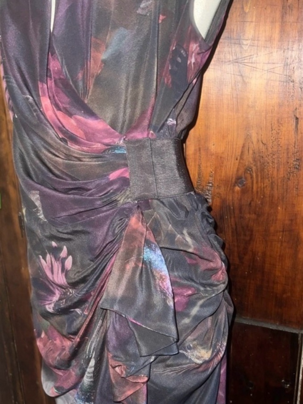 AllSaints Tropic Silk wrap corset Dress
Vintage All Saints US4 - Picture 4 of 11